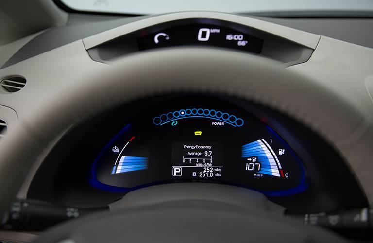 2016 Nissan LEAF in Kansas City, MO interior multi information screen