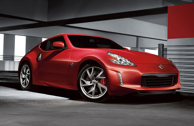 2017 Nissan 370Z red front