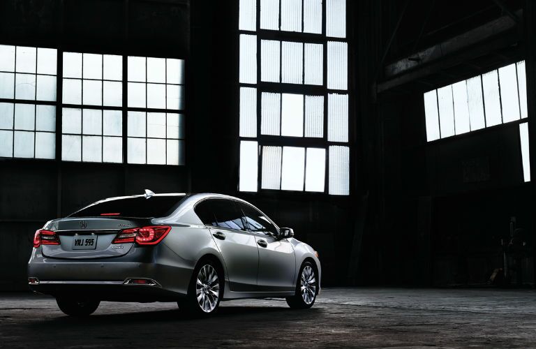2017 RLX Rear View