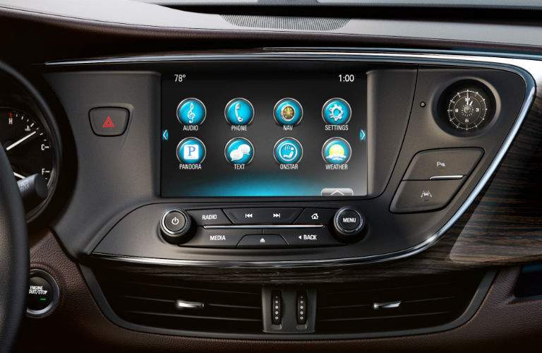 2018 Buick Envision infotainment system