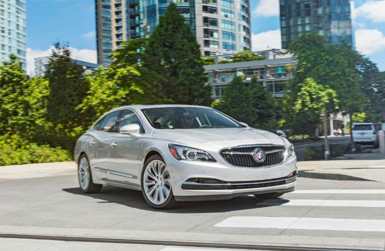 2018 Buick LaCrosse front view