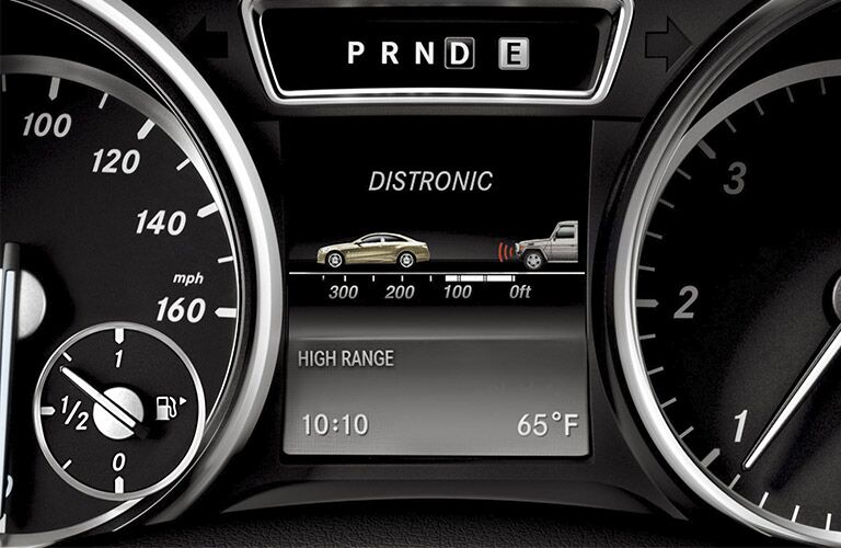 2017 Mercedes-Benz G-Class front interior instrument cluster