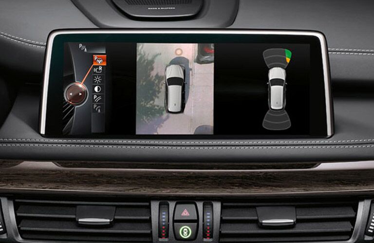 BMW X5 Interior Technology
