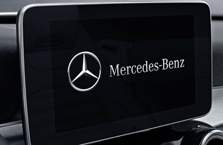 2017 AMG C 43 COMAND Touch Screen