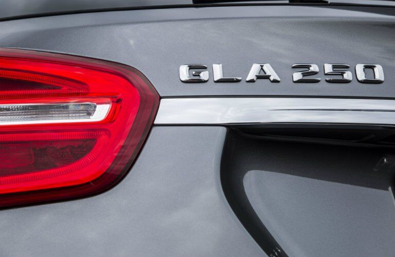 2017 Mercedes-Benz GLA 250 model information