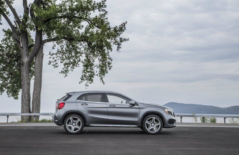 2017 GLA mountain gray metallic