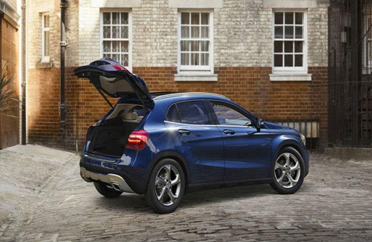 2018 Mercedes-Benz GLA exterior cargo view