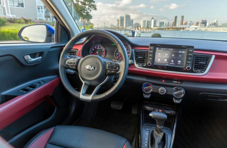 The UVO3 infotainment system supports apps from Apple and Android