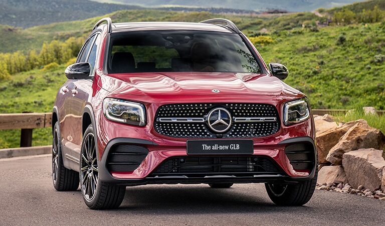 Mercedes-Benz GLB front profile