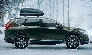 Honda CR-V in Snow