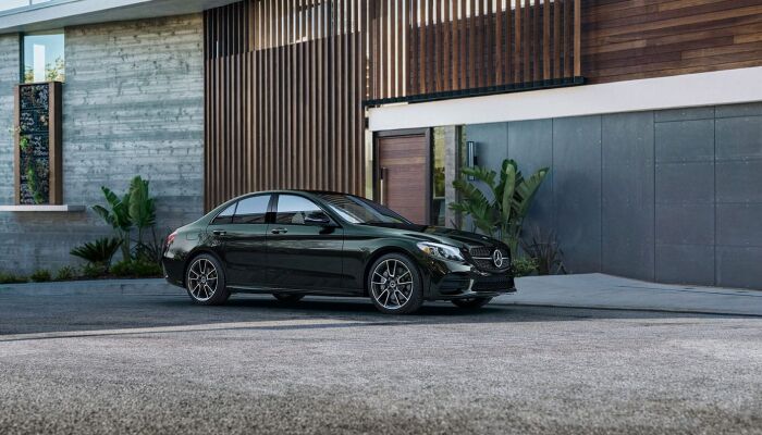 Finance a new Mercedes-Benz vehicle from Loeber Motors near River Forest, IL
