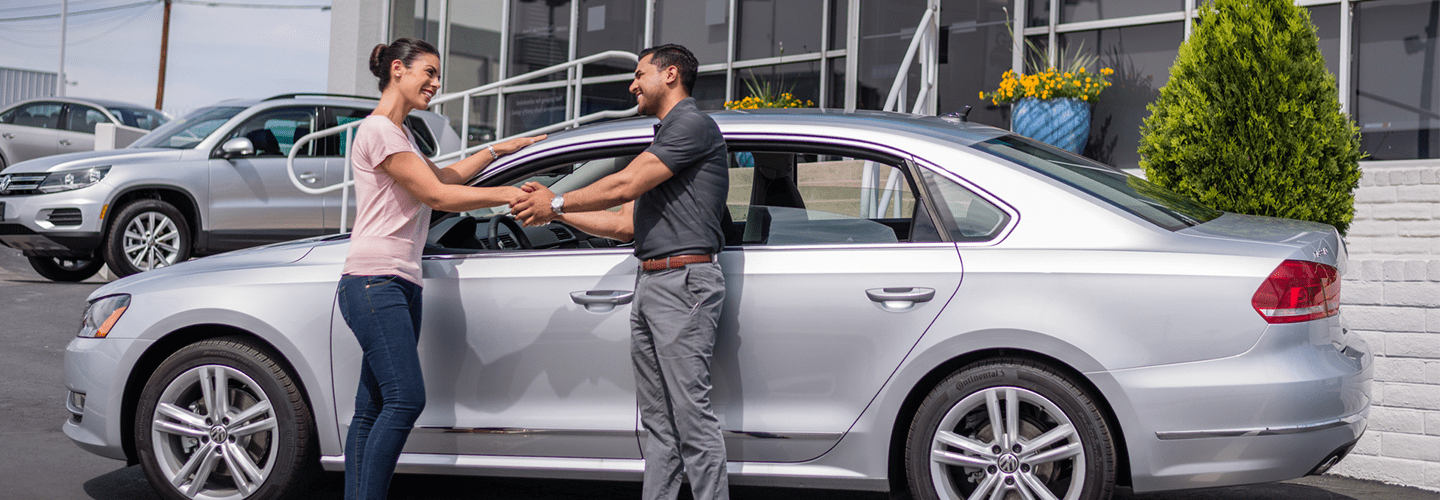 satisfied new car customers in el paso, texas