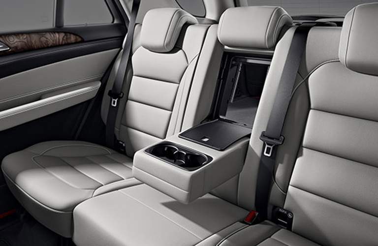 2018 mercedes-benz gle-clas gle interior cargo volume space leather