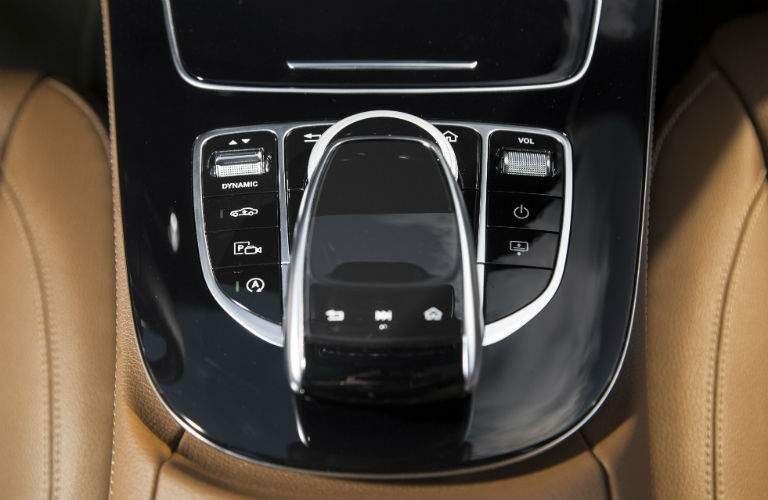 2018 Mercedes-Benz E 300 Interior COMAND touchpad console