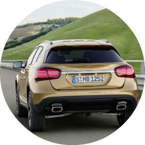 2018 Mercedes-Benz GLA back end design