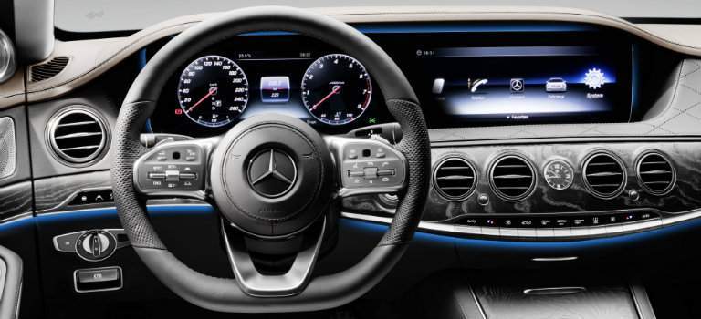 2018 Mercedes-Benz S-Class steering wheel