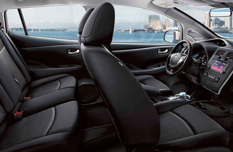 2017 Nissan LEAF interior features