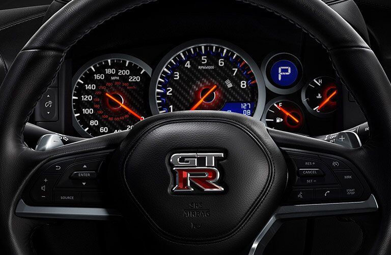 2017 Nissan GT-R performance specs