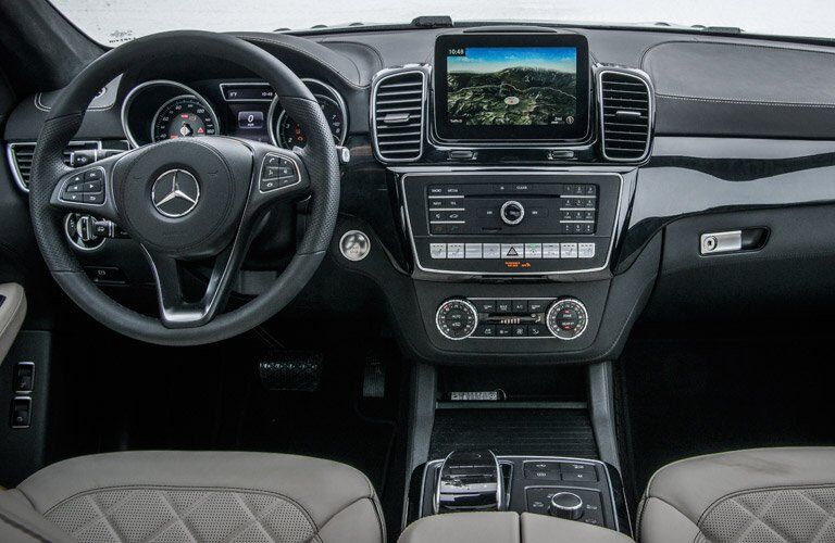2017 Mercedes-Benz GLS Interior Cabin Dashboard
