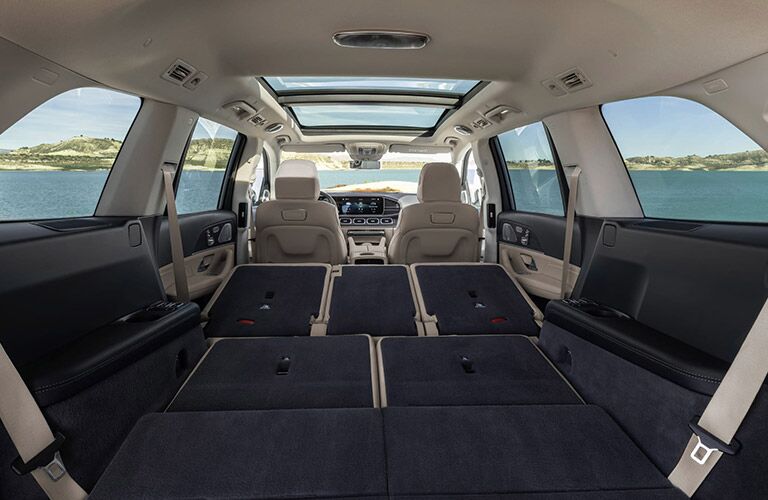 2020 Mercedes-Benz cargo area