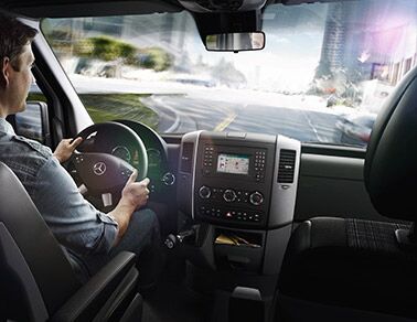 New <ercedes-Benz Sprinter interior