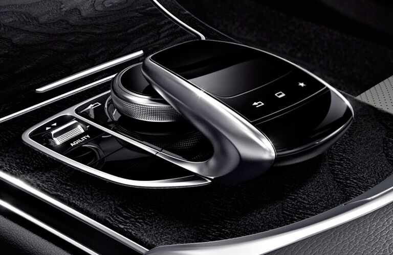 2016 Mercedes-Benz C-Class Kansas City MO technology