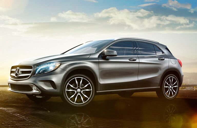 profile view of the 2016 Mercedes-Benz GLA