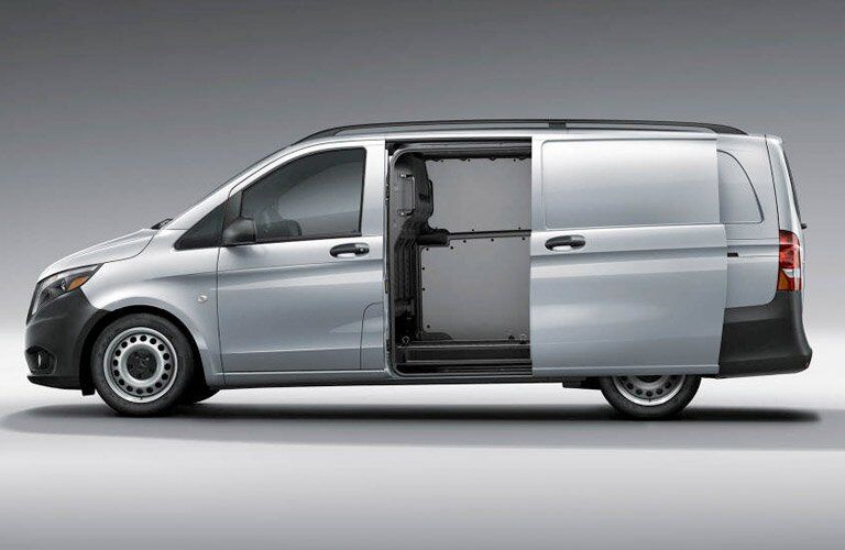 side view of the 2017 Mercedes-Benz Metris