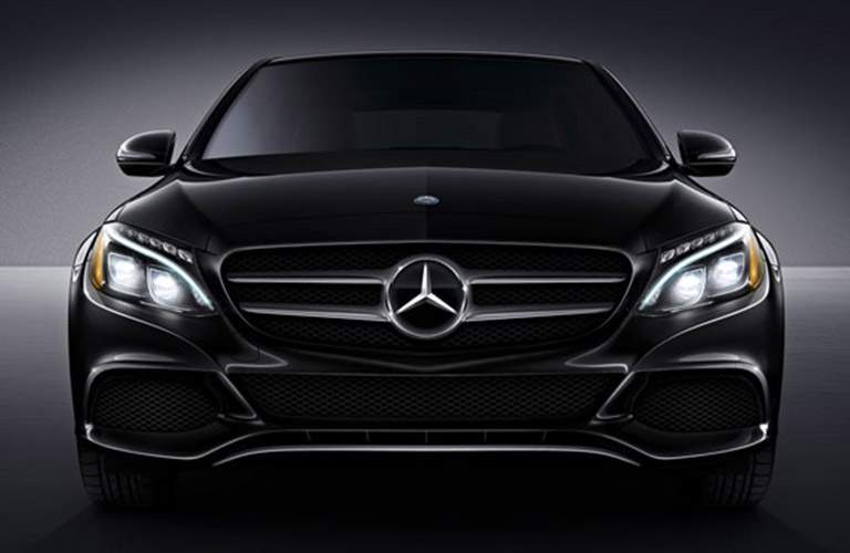 front grille view of the 2018 Mercedes-Benz C 300