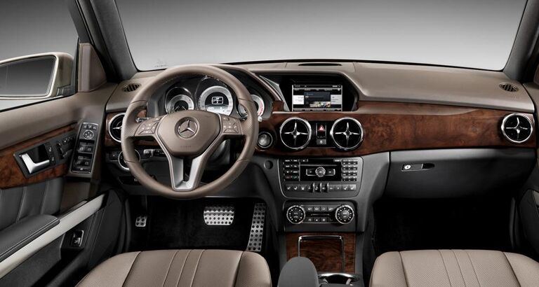 New <ercedes-Benz GLK-Class interior