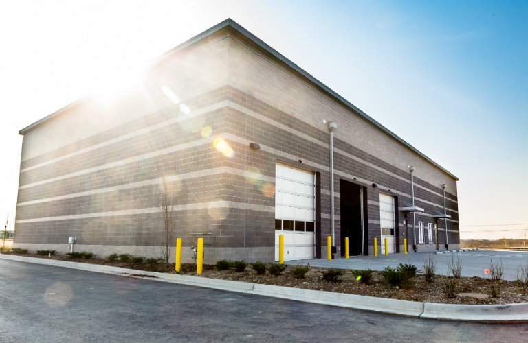 new attractive commercial van service facility at Mercedes-Benz of Kansas City
