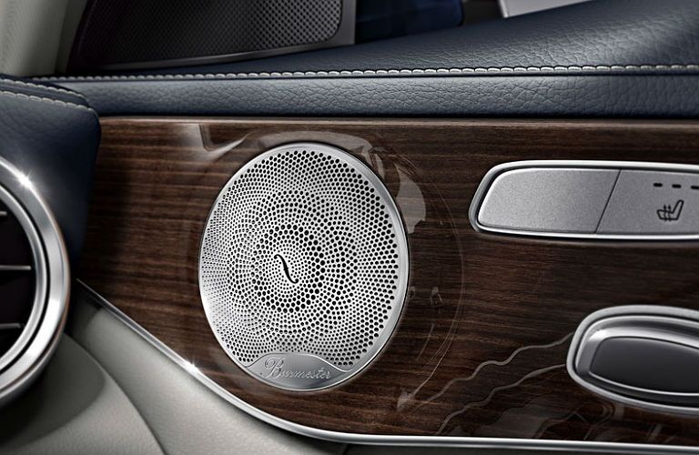2016 Mercedes-Benz C-Class vs. 2016 BMW 3 Series speakers