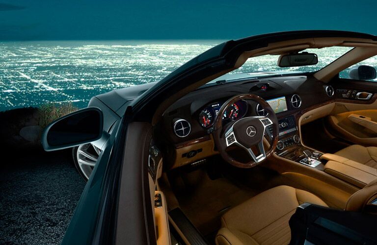 Mercedes-Benz Dealer Chicago IL