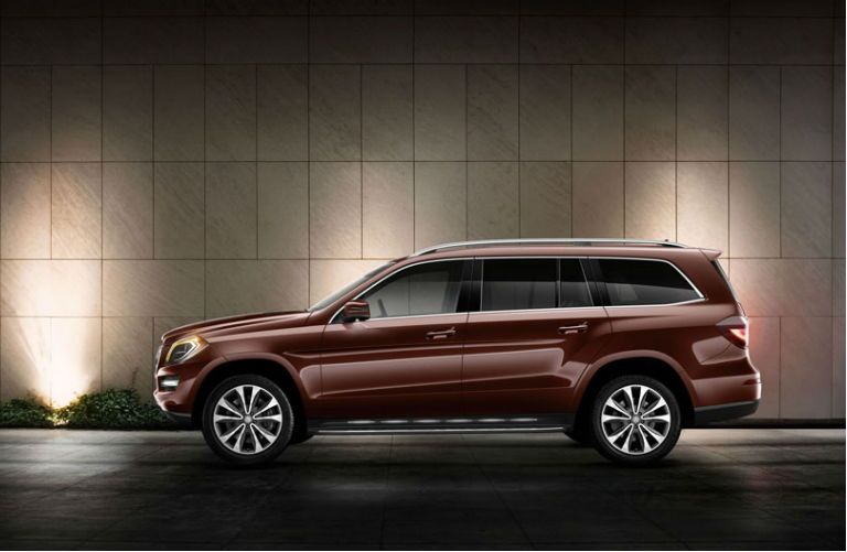 Mercedes-Benz Large SUV Chicago IL