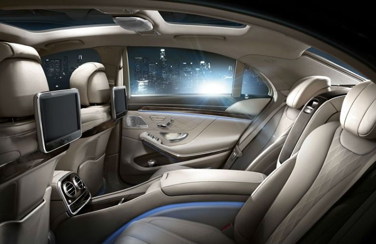 2016 Mercedes-Benz S-Class Rear Seat Entertainment