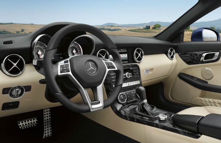 2016 Mercedes-Benz SLK-Class Interior