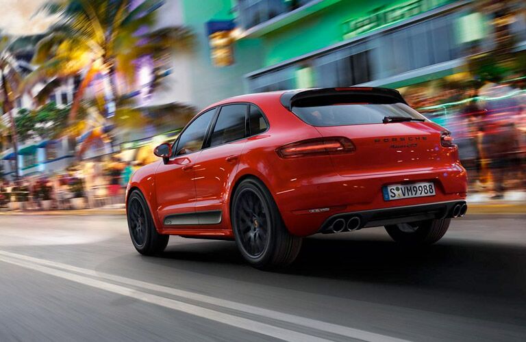 Loeber Motors 2017 Porsche Macan back