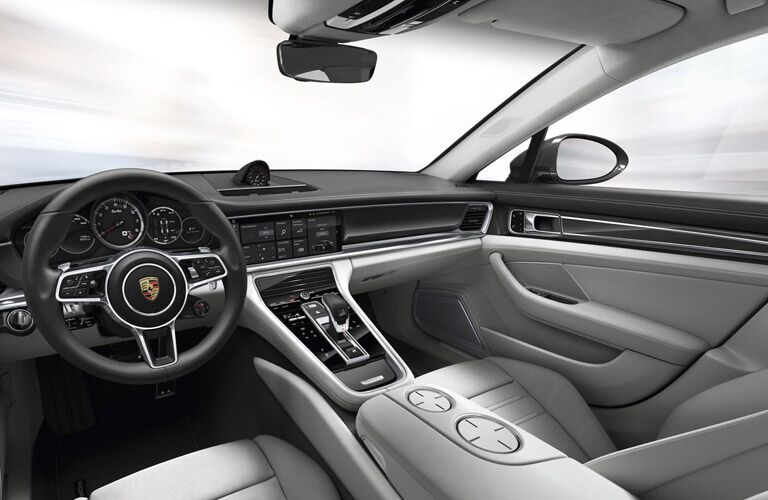 2017 Porsche Panamera Relaxing interior