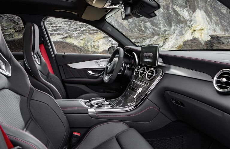 2017 Mercedes-AMG GLC43 premium interior features