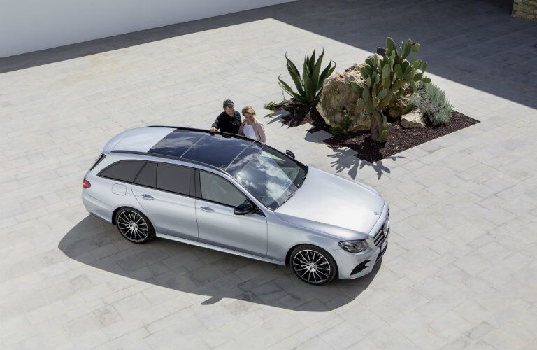 2017 Mercedes-Benz E-Class Wagon Panoramic sunroof