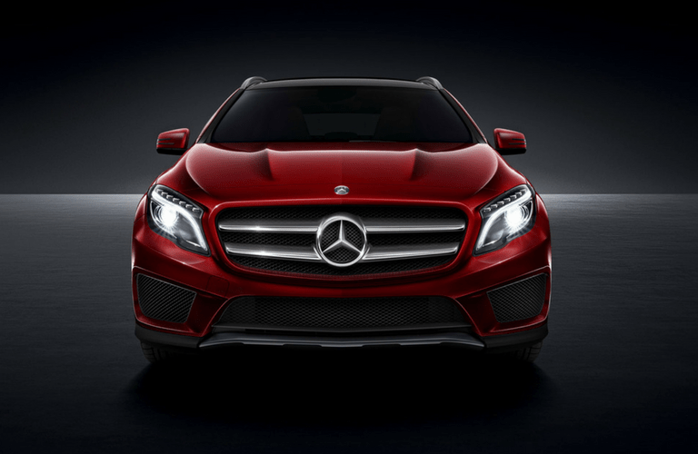 2017 Mercedes-Benz GLA exterior front fascia headlights on