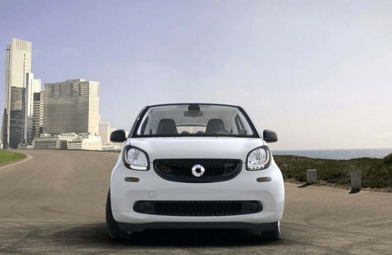 2017 smart fortwo pure coupe exterior front