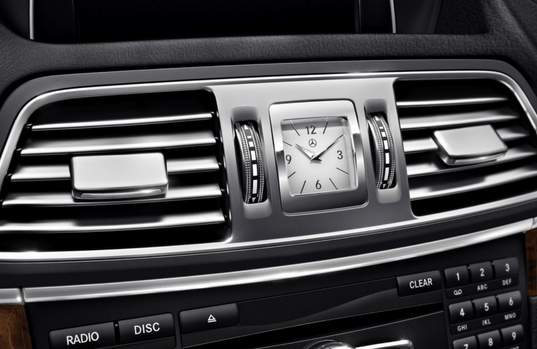 2017 Mercedes-Benz E-Class Cabriolet interior analog clock