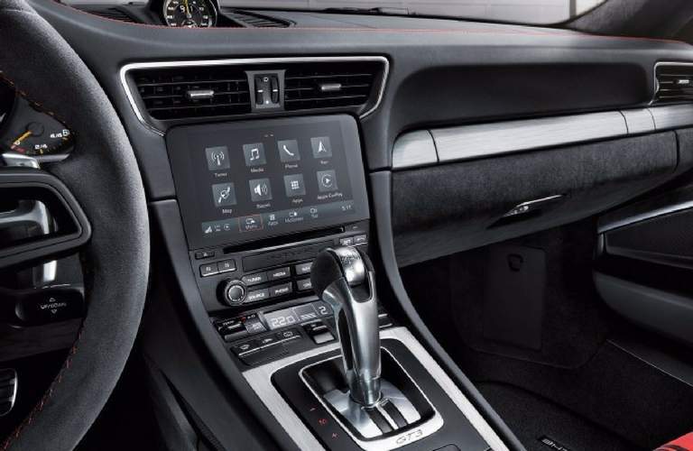 2018 Porsche 911 GT3 interior infotainment system