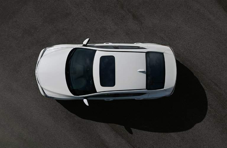 A sunroof is available on some trims of the 2017 ILX
