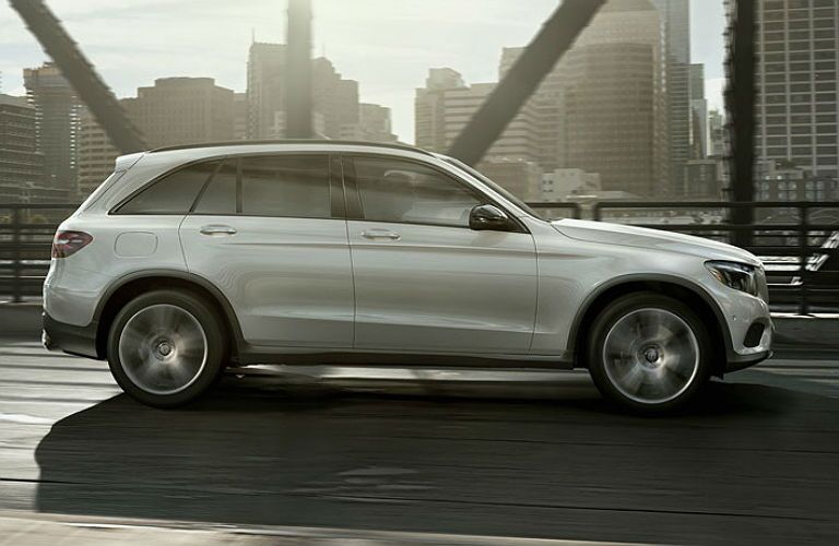 2016 Mercedes-Benz GLC vs. Mercedes-Benz GLK side view