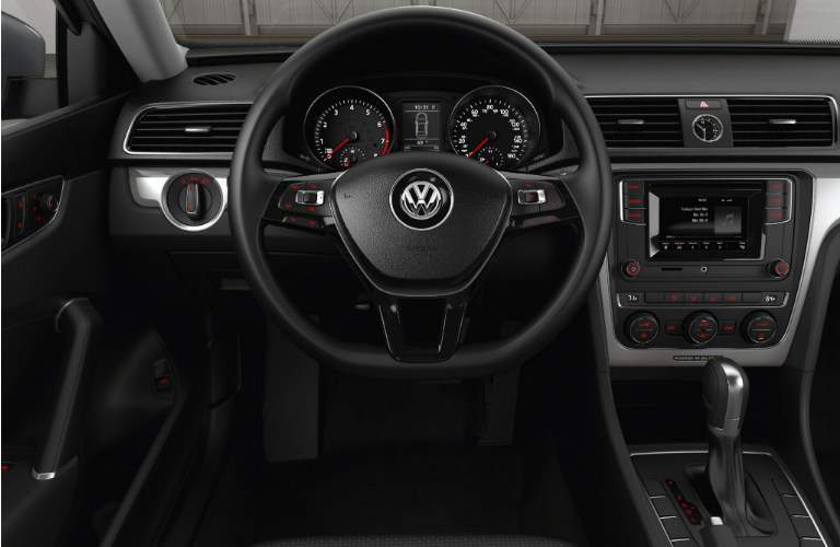 how is the base 2017 vw passat trim and the passar r-line different