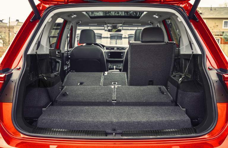A look inside of the 2018 VW Tiguan showing the different ways it can be configured