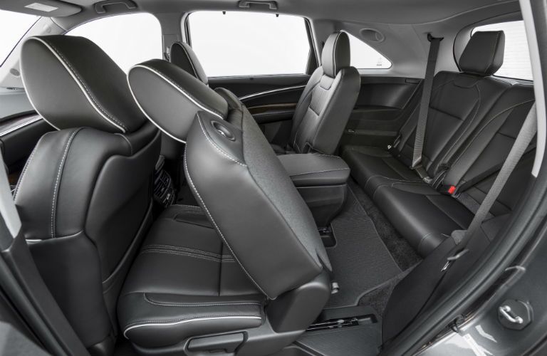 An interior photo of the 2018 Acura MDX Sport Hybrid showing its flexible interior.