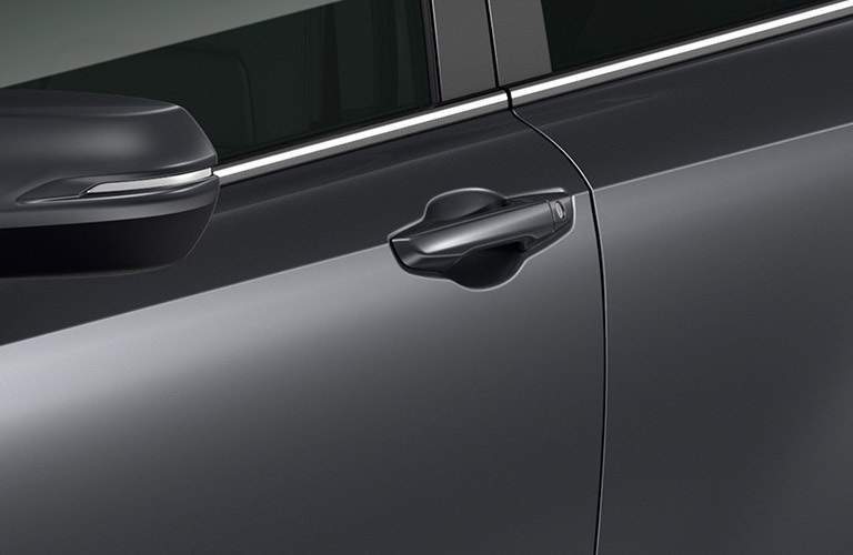 Door handle of the 2017 Honda CR-V
